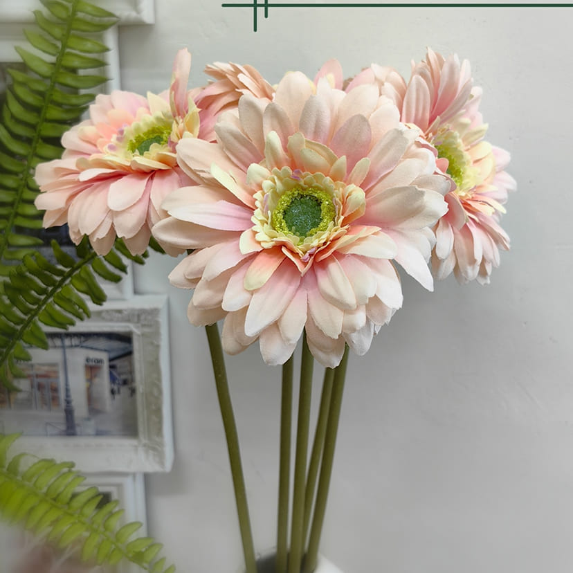 Искусственные цветы в Томске | Цветок искусственный «Гербера», молочно-розовая, одиночный