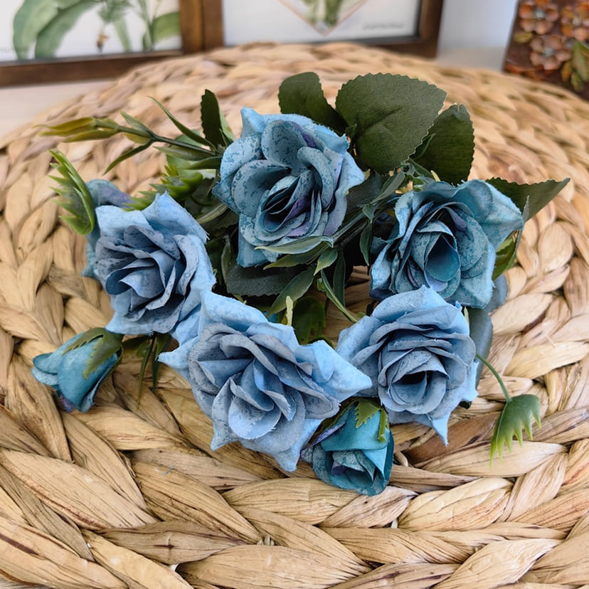 Искусственные цветы в Томске | Цветы искусственные «Розы», синие, букет